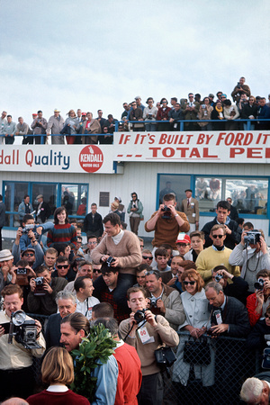 Hill Wins USGP 1964
